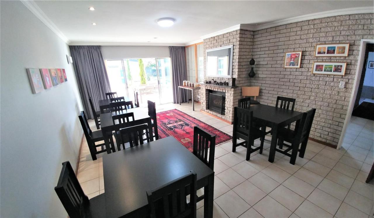 Besigheim Acomodação com café da manhã Stellenbosch Exterior foto